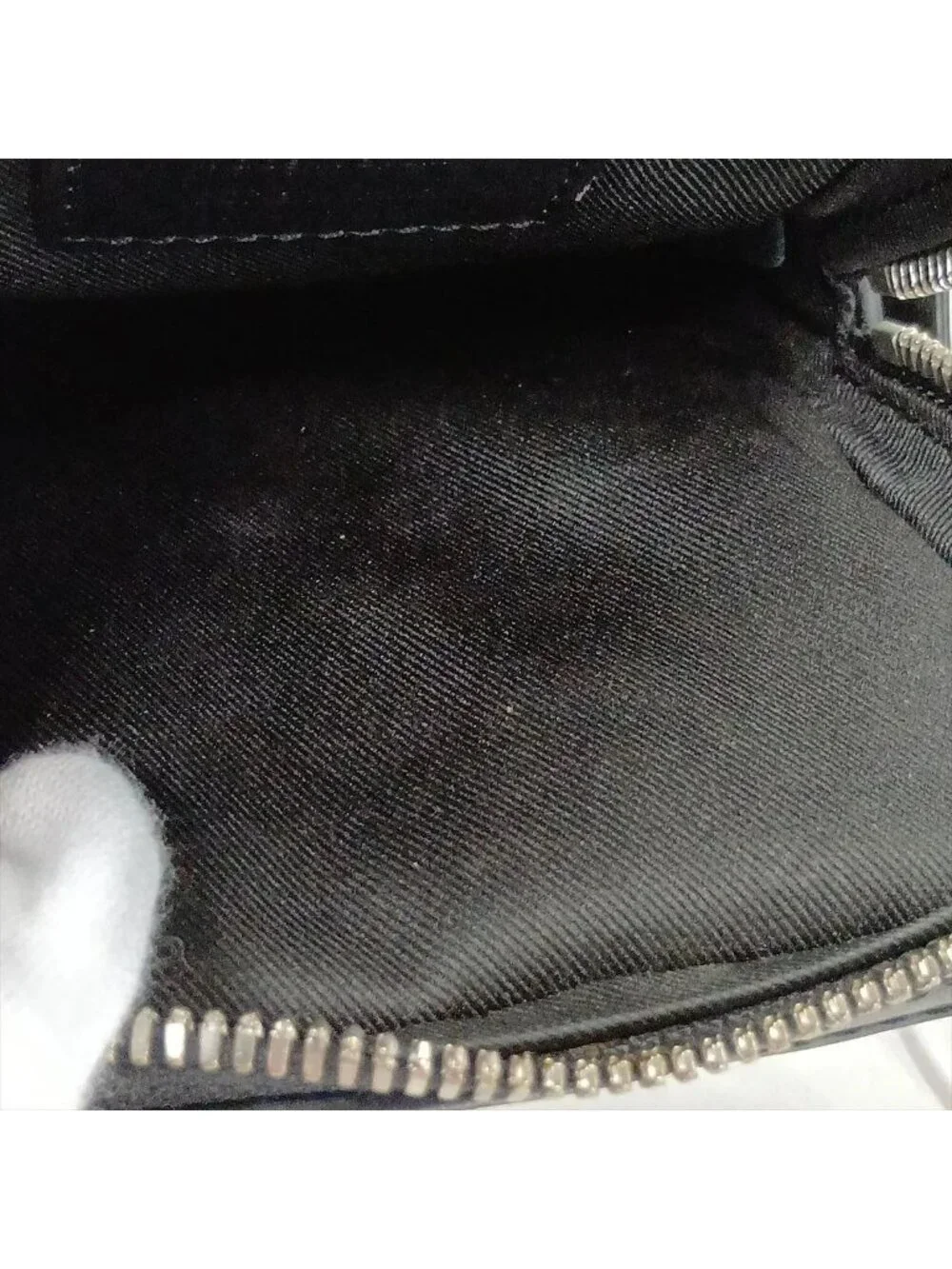 Louis Vuitton Danube Messenger Leather Shoulder Bag Crossbody Business